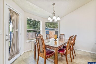 1543 S 6th St, Independence, OR 97351 - photo 5