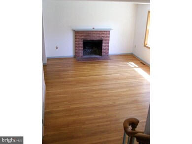 1105 Crestover Rd, Wilmington, DE 19803 - photo 2