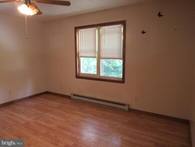 3404 Middle Cove Rd, Mathias, WV 26812 - photo 2