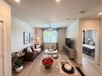 1610 Campbell Rd unit 157, Houston, TX 77055 - photo 4