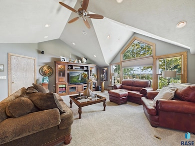 2701 S Sherman Ave, Sioux Falls, SD 57105 - photo 7