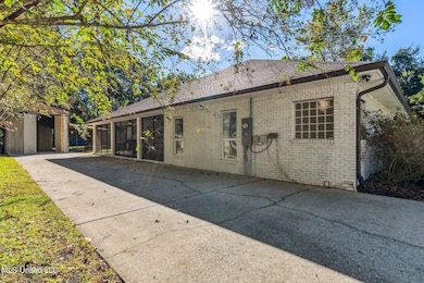 2938 Hickory Ln, Ocean Springs, MS 39564 - photo 3