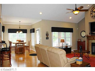 129 Postell Dr, Statesville, NC 28625 - photo 7