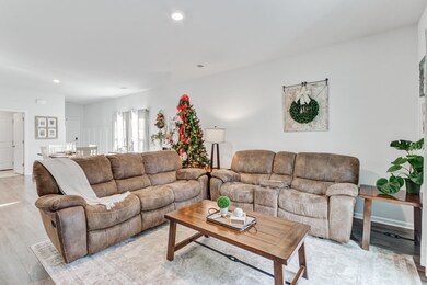 453 Spanish Wells Rd, Summerville, SC 29486 - photo 6