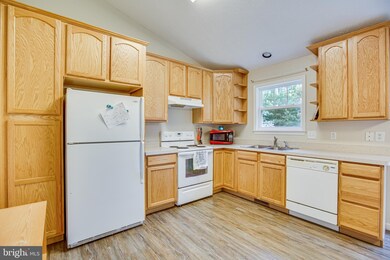 355 Monroe Dr, Colonial Beach, VA 22443 - photo 6