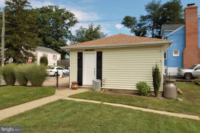 3300 Rosalie Ave, Parkville, MD 21234 - photo 4