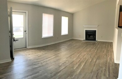 118 Marlene Dr, Jacksonville, NC 28546 - photo 2