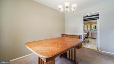 300 Glyndon Dr, Reisterstown, MD 21136 - photo 7