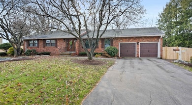 298 Lisle St, Braintree, MA 02184 - photo 3