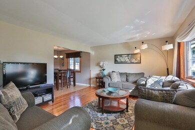 3133 99th St, Highland, IN 46322 - photo 2