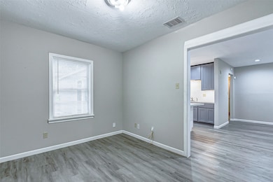 7531 Dixie Dr, Houston, TX 77087 - photo 5