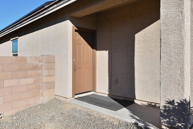 Exterior Entry 9201