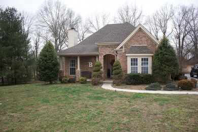 470 Beacon Dr, McMinnville, TN 37110 - photo 2
