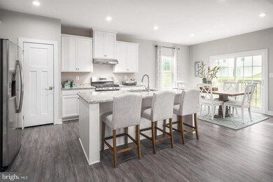 6736 American Holly Dr, Frederick, MD 21703 - photo 2