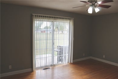 58 S Shores, Sullivan, IL 61951 - photo 5