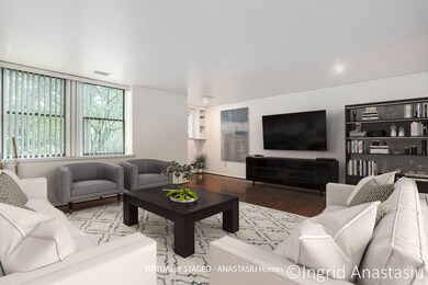 2006 Wealthy VIRTUALLY STAGED Living 2