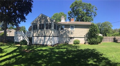 18 Madeline Dr, Newport, RI 02840 - photo 2