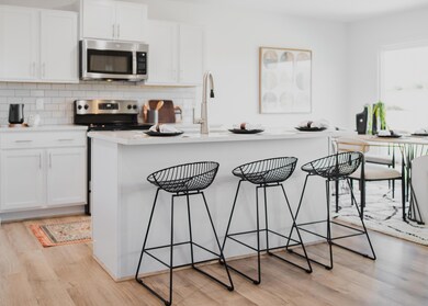 Charleston_HH Model (60 of 72)