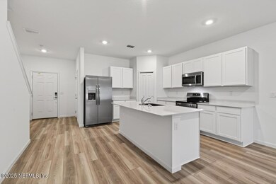 6932 Golden Monarch Ave, Jacksonville, FL 32217 - photo 4