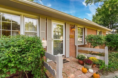 1371 Bryson Rd, Columbus, OH 43224 - photo 2