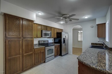 007_Kitchen