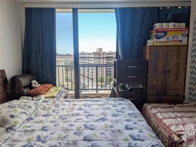 Horizon View Tower unit 10C, Honolulu, HI 96818 - photo 6