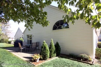 2402 Torrington Dr, Toms River, NJ 08755 - photo 6