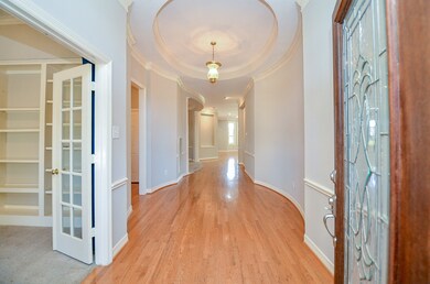 Welcome to this gorgeous home! Walking through the