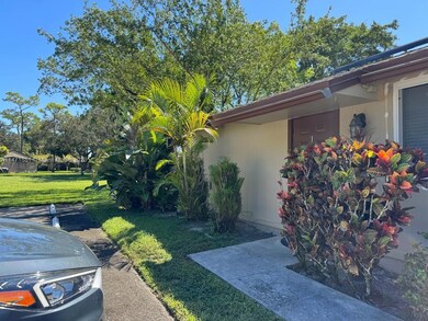 11705 Timbers Way unit A, Boca Raton, FL 33428 - photo 3