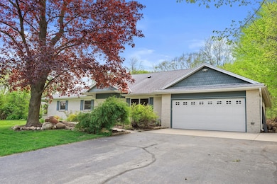 attached 3.75 car garage