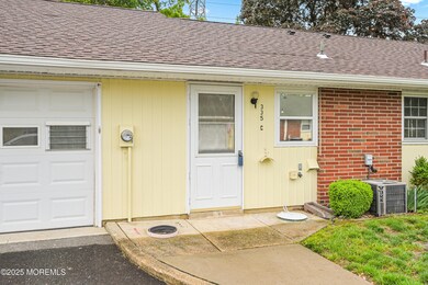 335c_canterbury_ct_004