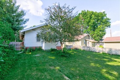 2820 Rollins Ave, Des Moines, IA 50312 - photo 5