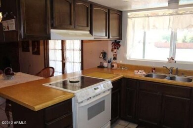 933 E Gunstock Rd, Chandler, AZ 85286 - photo 6