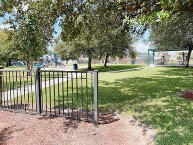 9007 Wolcott Park Ln, Houston, TX 77075 - photo 4