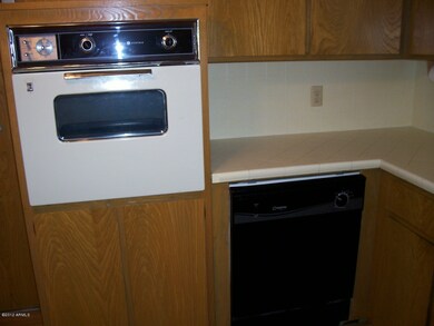 5843 E Colby Rd, Mesa, AZ 85205 - photo 2