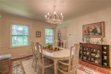 Wonderful windows to let all the sun shine in!