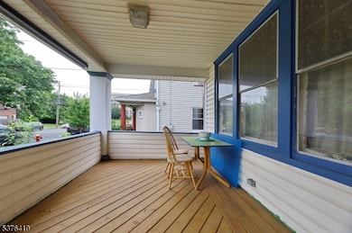 15 Albion St, Passaic, NJ 07055 - photo 4