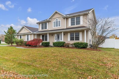 7620 Barsfield Ln, Grand Ledge, MI 48837 - photo 2