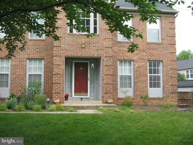 5 Seurat Ct, North Potomac, MD 20878 - photo 3