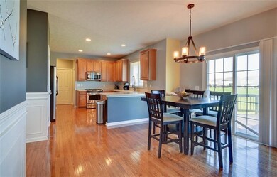 12988 Knights Way, Fishers, IN 46037 - photo 2
