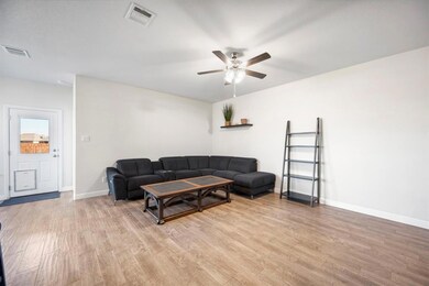 408 Smart Strike Trail, Granbury, TX 76049 - photo 4