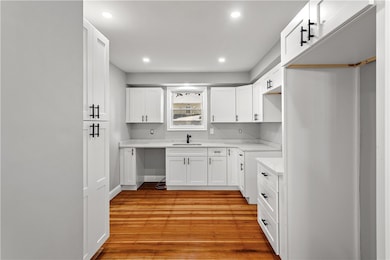 26 Spicer St, Providence, RI 02905 - photo 3