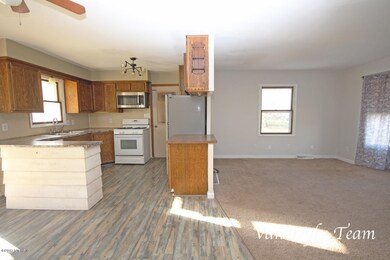13464 Forest River Ct SE, Lowell, MI 49331 - photo 3