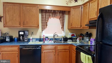 113 Greenleaf Rd, Strasburg, VA 22657 - photo 4