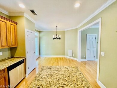 67 Rhododendron Dr, Greensboro, NC 27455 - photo 5