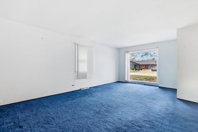 1409 Sequoia Ln, Darien, IL 60561 - photo 3