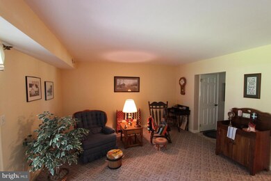 11 Ashlea Village, New Holland, PA 17557 - photo 3