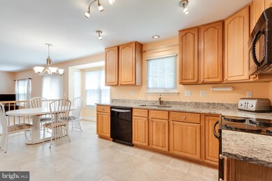 17286 Strathallen Ct, Purcellville, VA 20132 - photo 4