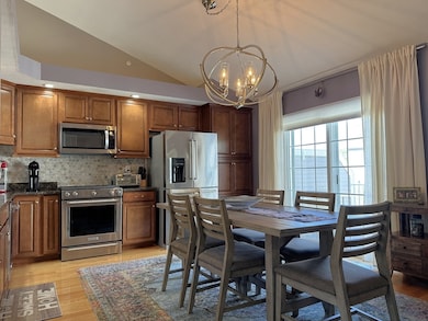 7 Stevens Ct unit 7, Atkinson, NH 03811 - photo 2