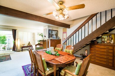2043 VILLAGE LN WEB-5